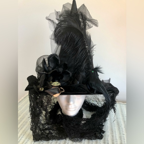 Witch hat Black Lavender feathers Natural. pleated19" Tall Crown 19" wide. - Picture 7 of 15